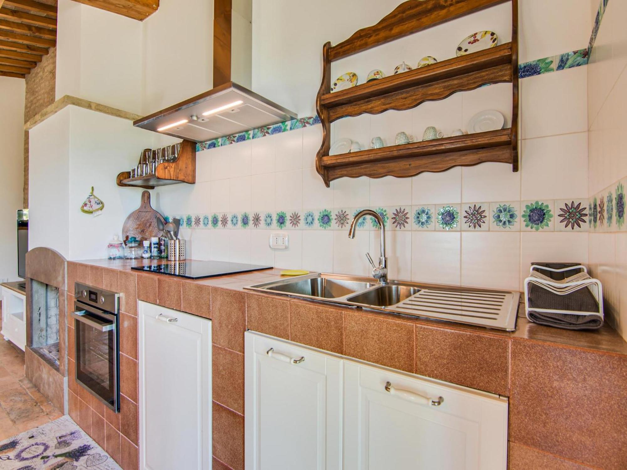 Stunning Apartment In Mombaroccio Near Metauro River Eksteriør bilde